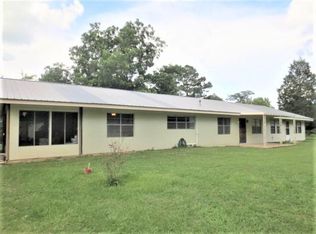 371 Moselle Oak Grove Rd, Moselle, MS 39459