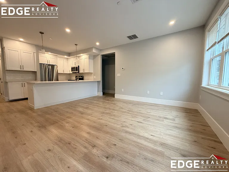 124 Kenrick St #8A — Photo 9