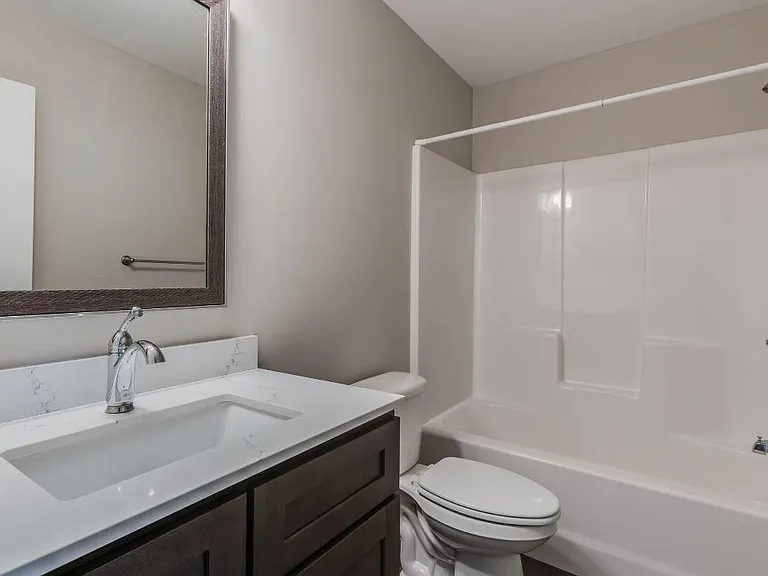 1856 Finch Dr — Photo 11