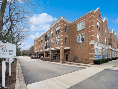 1621 Glenview Rd Unit 225, Glenview, IL, 60025