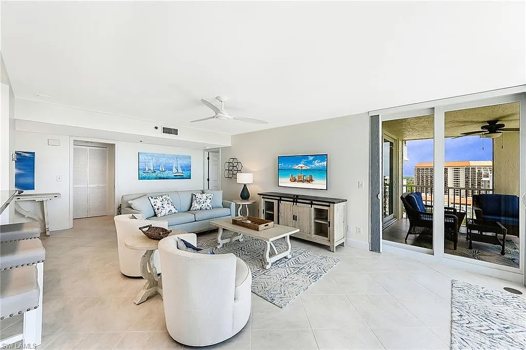 Building Photo - 5550 Heron Point Dr #1702
