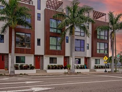 170 8th St N, Saint Petersburg, FL, 33701