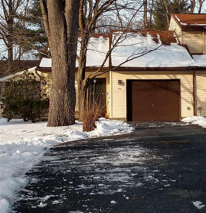 1st image of 84 Tallow Wood Dr