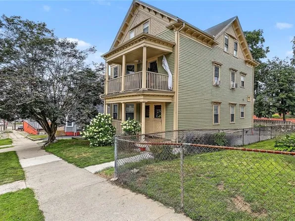 16 Duncan Ave #2, Providence, RI 02906
