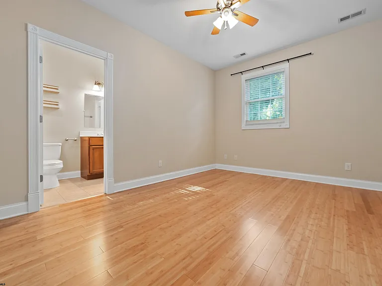 44 Turnstone Dr — Photo 9