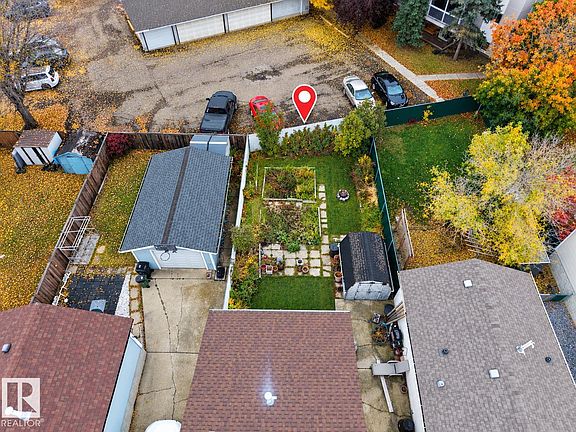 2nd image of 4514 35a Ave NW