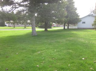 1020 Oak St, Cleveland, WI 53015