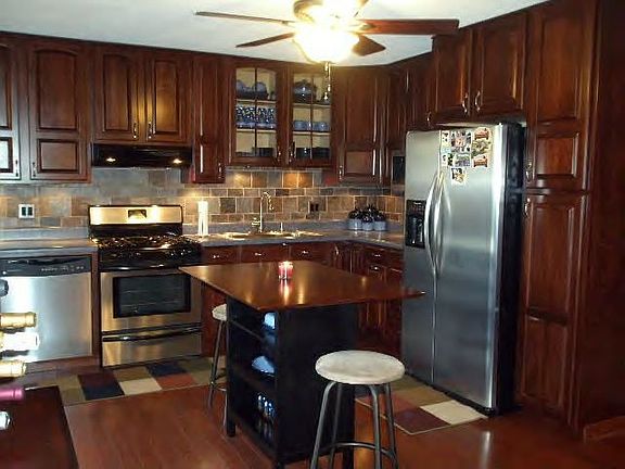 4th image of 931 Timberline Dr