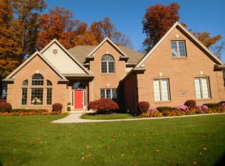 7744 Forest Creek Ct, Maumee, OH