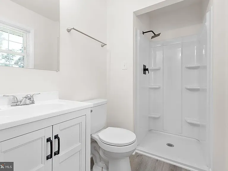333 Santa Maria Ave — Photo 8