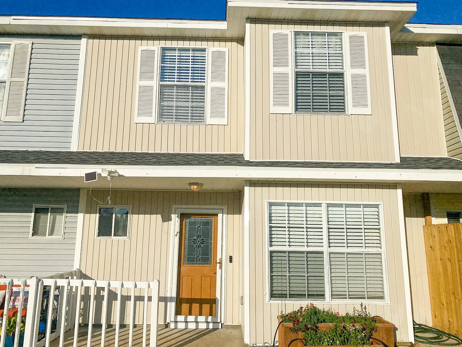 3 bed, 1500 sqft, $2,500 — Photo 1