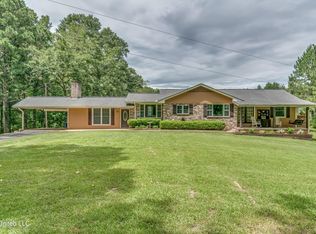 2073 Burt Loop Rd, Crystal Springs, MS 39059