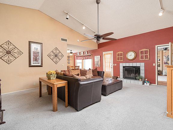 4th image of 7746 W Columbine Dr