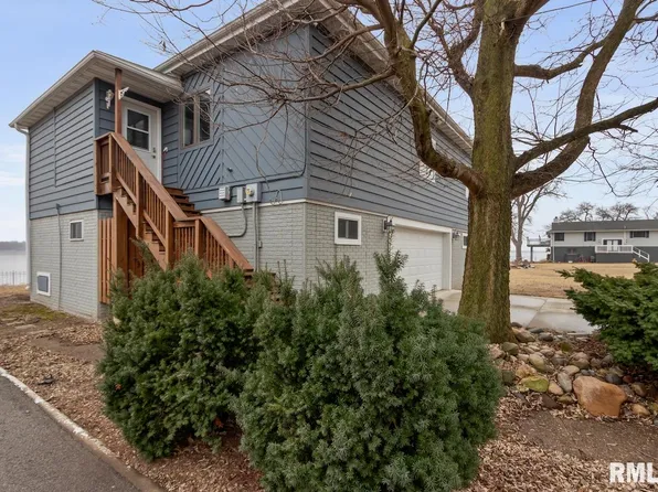 15326 N River Beach Dr, Chillicothe, IL 61523