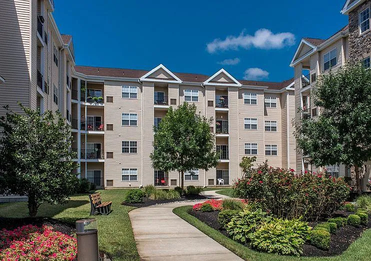 The Cove at Riverwinds Senior Apartments 55+ — Photo 32