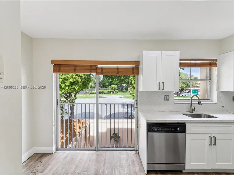 390 NW 86th Pl #201 — Photo 19