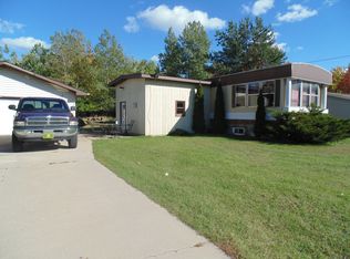 6964 L Rd #5, Escanaba, MI 49829