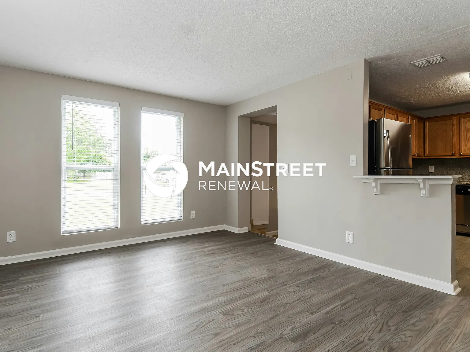 10321 Dobell Rd — Photo 3