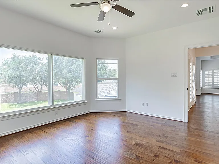 3218 Rosemary Park Ln — Photo 29