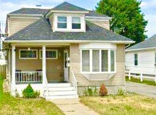 116 Warwick Rd FLOOR 2, Pawtucket, RI 02861