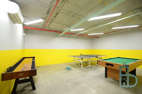 Rented by Brooklyn High Rise LLC | media 32