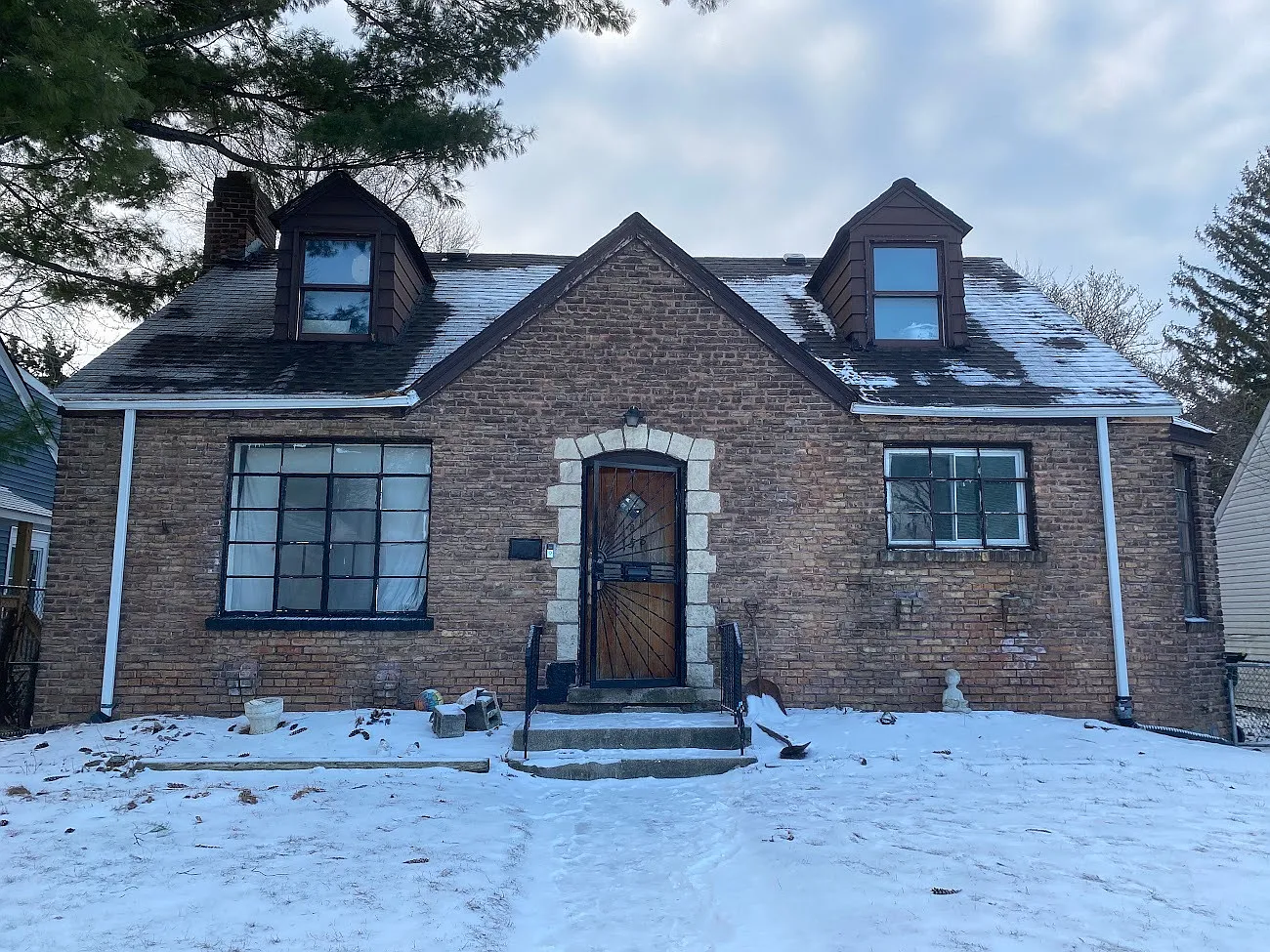 158 W Glen Ln photo 1