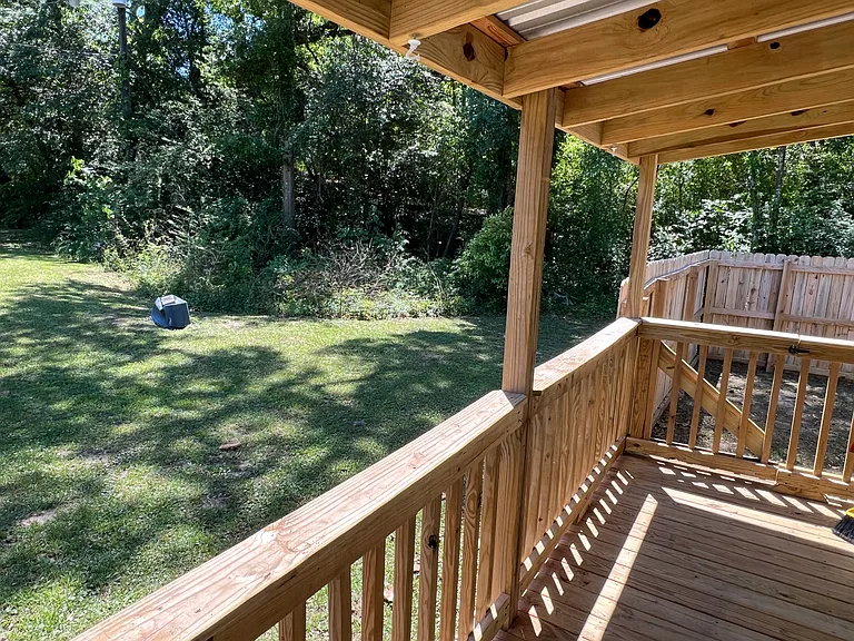 201 Rocky Ave — Photo 40