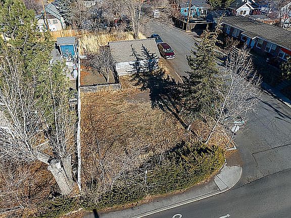 2nd image of LOT Lava Rd