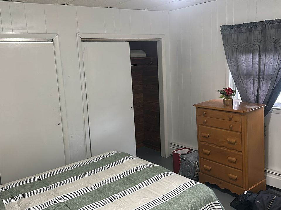 2nd image of 235 N 2nd St #4