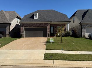 430 Maple St, Oakland, TN 38060