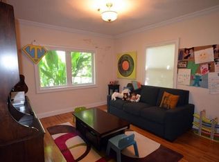 536 N Oak Park Ave #1, Oak Park, IL 60302