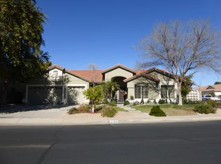 7726 W Country Gables Dr, Peoria, AZ 85381