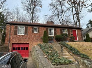 5507 Chesterbrook Rd, Bethesda, MD 20816