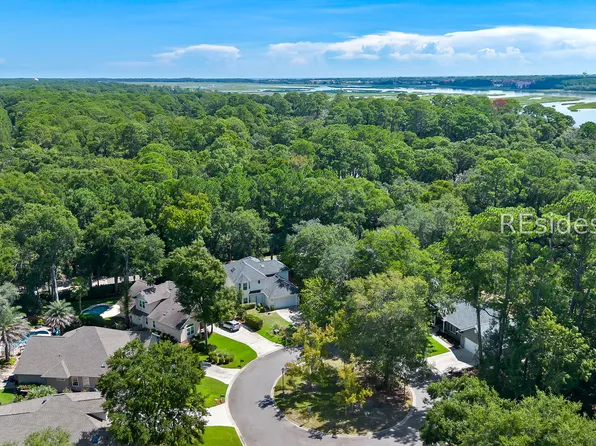 64 E Morgan Court, Hilton Head Island, SC 29926