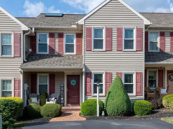 254 Sand Ct, Ephrata, PA 17522