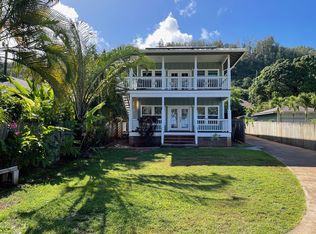 59-756 Kamehameha Hwy #1, Haleiwa, HI 96712