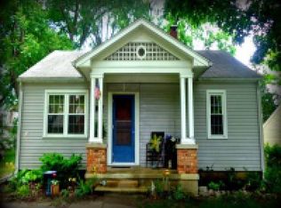 907 W Columbia Ave, Champaign, IL