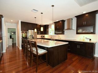 7120 SW 95th St, Pinecrest, FL 33156