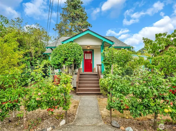 8116 48th Avenue S, Seattle, WA 98118