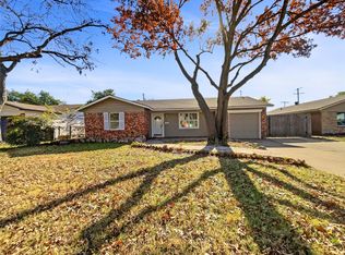 1716 Sylvan Dr, Arlington, TX 76012