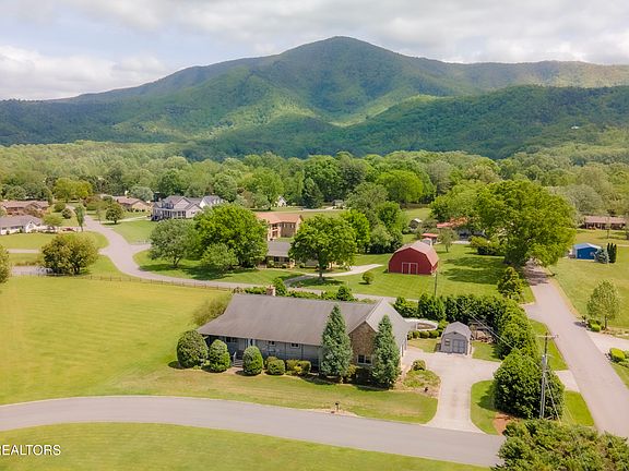 2nd image of 3938 Katy Hollar Rd