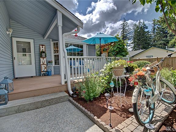 3rd image of 316 Country Estates Dr W