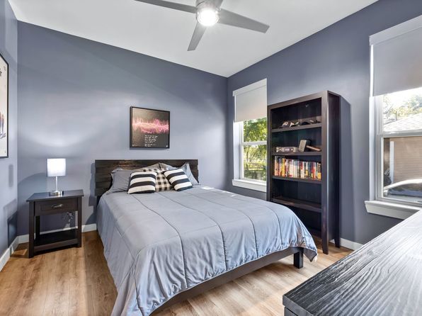 Additional property image - 1004 S Montreal Ave, Dallas, TX 75208