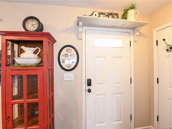 2nd image of 546 Greenway Dr #2014