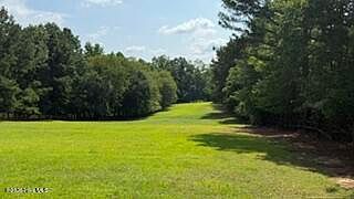 5th image of 210 West Road