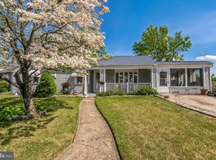 200 Lake Dr, Bellmawr, NJ 08031