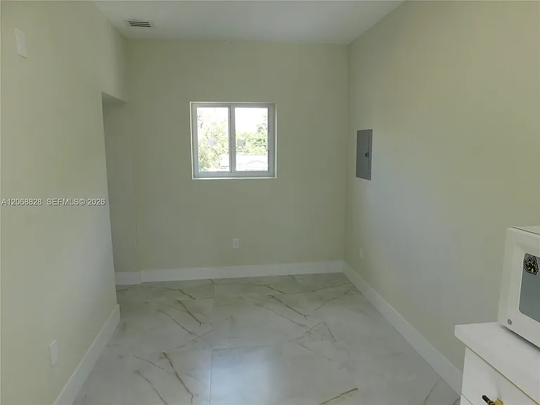 1851 NW 32nd Ave #B31 — Photo 17