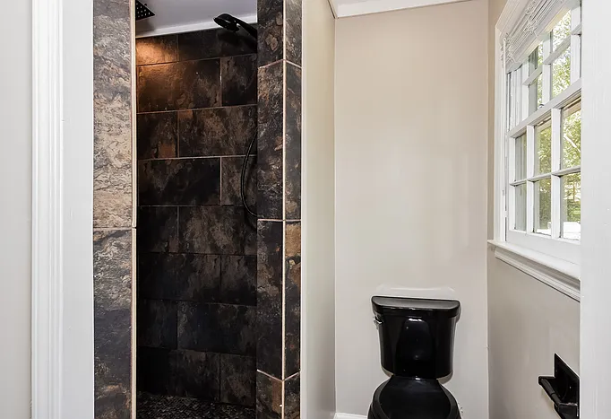 513 Hemlock Dr — Photo 12