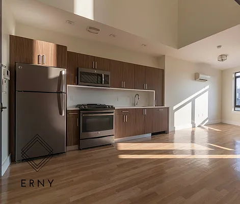 Rented by ERNY LLC | media 19