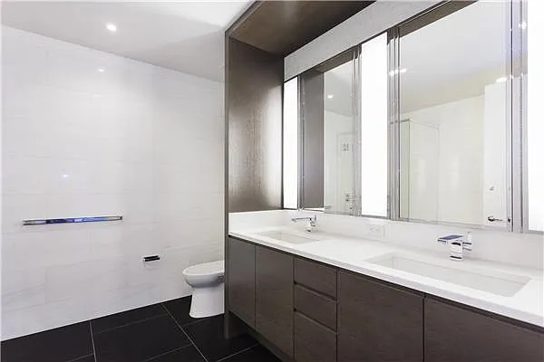 Rented by (Legacy) Elegran | media 32